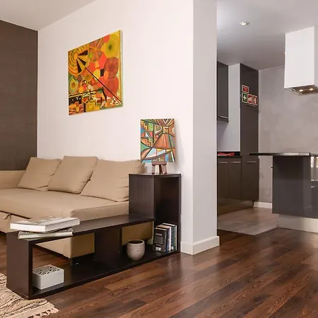 Apartment Centre With Private Pool